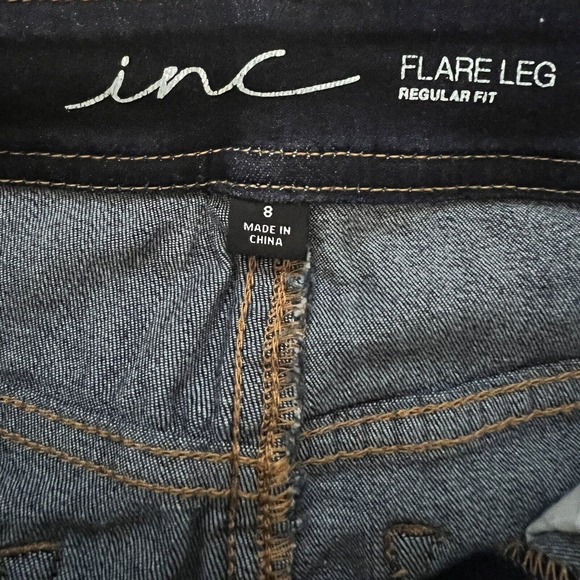 INC International Concepts Flare Leg Regular Fit Stretchy Button Fly Jeans - 8 - Picture 7 of 8